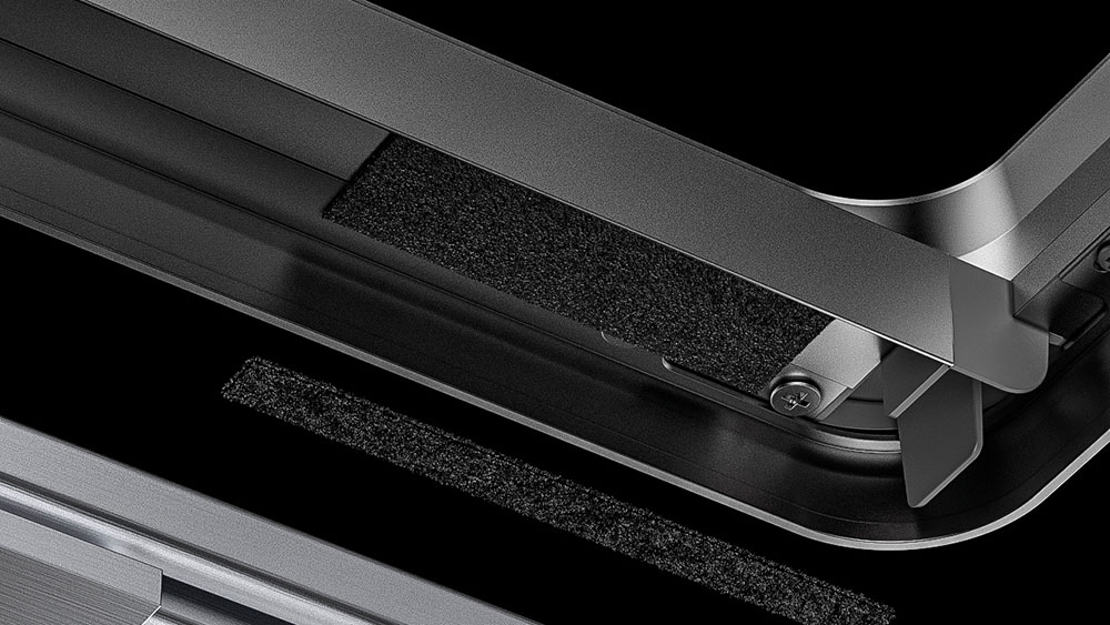 Delicate leather craftsmanship